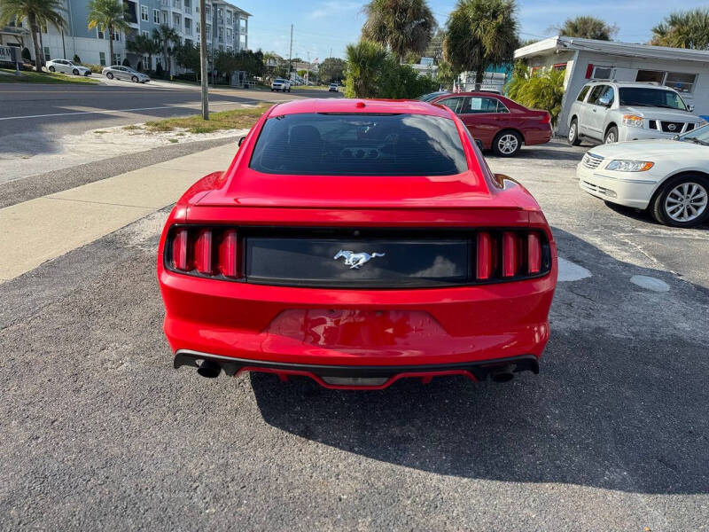 2017 Ford Mustang EcoBoost Premium