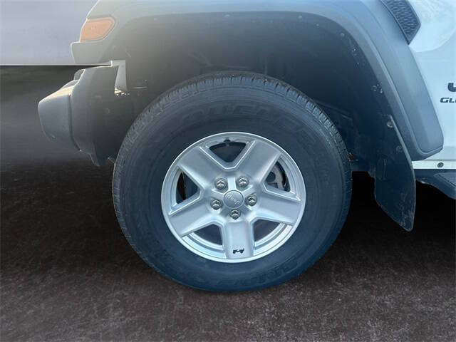 2020 Jeep Gladiator Sport