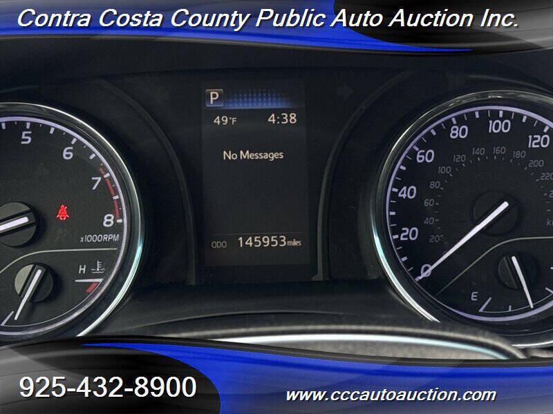 2019 Toyota Camry SE