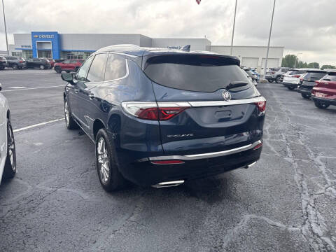 2023 Buick Enclave Essence