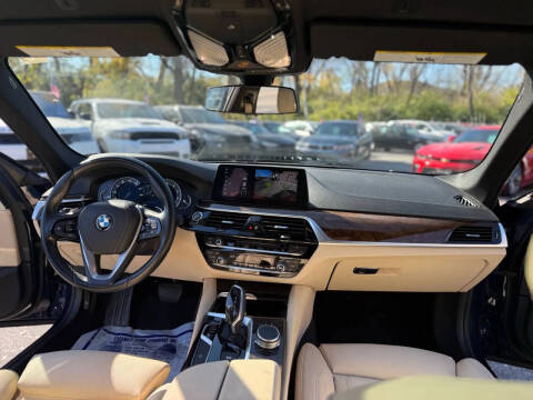 2018 BMW 5 Series 540i