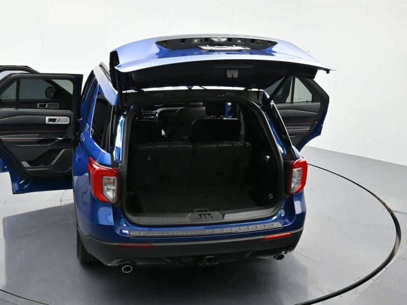 2022 Ford Explorer ST-Line