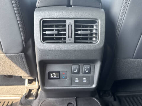 2024 Nissan Rogue Platinum