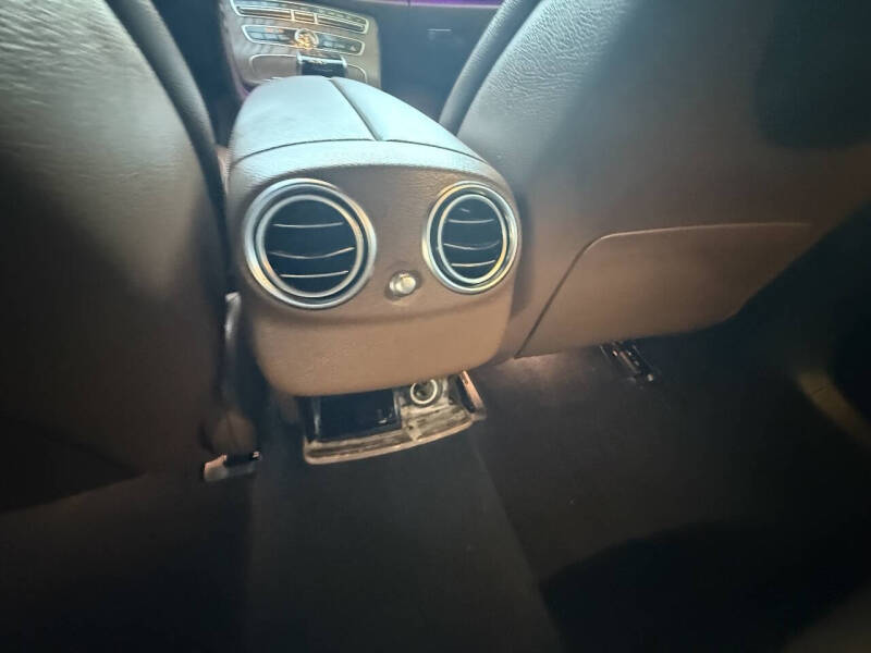 2018 Mercedes-Benz E-Class E 300