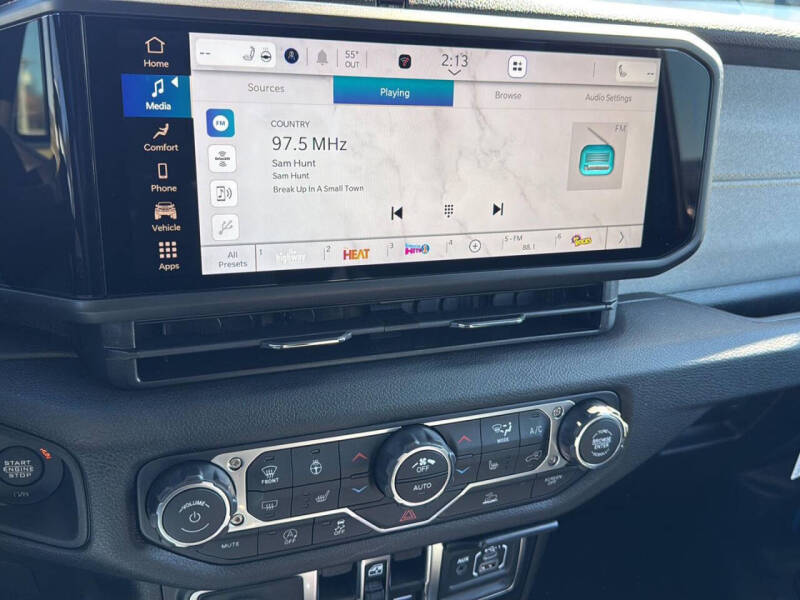 2026 Jeep Gladiator Willys