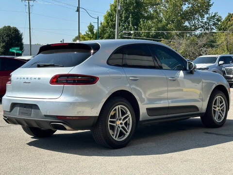 2017 Porsche Macan