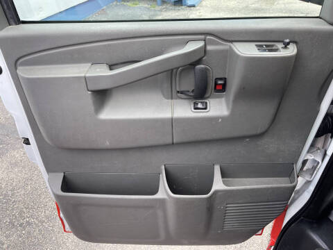2016 GMC Savana 3500