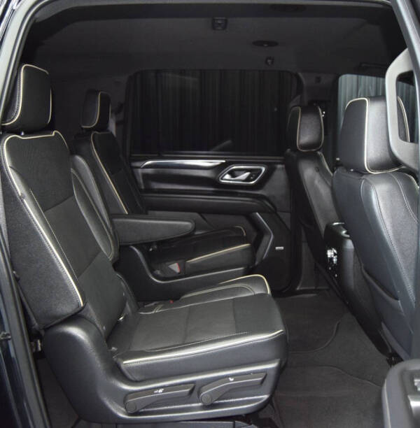 2022 GMC Yukon XL SLT