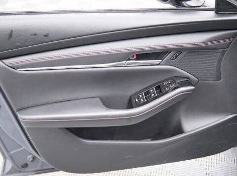 2025 Mazda Mazda3 Sedan 2.5 S Carbon Edition