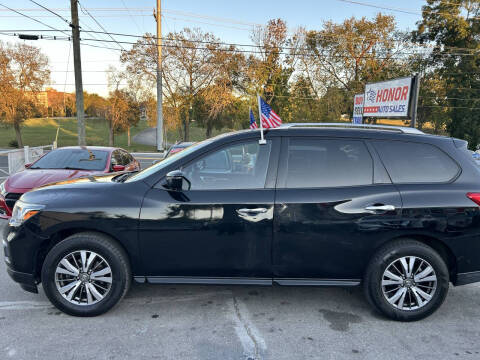 2017 Nissan Pathfinder SV
