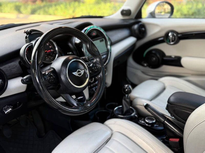 2014 MINI Hardtop Cooper