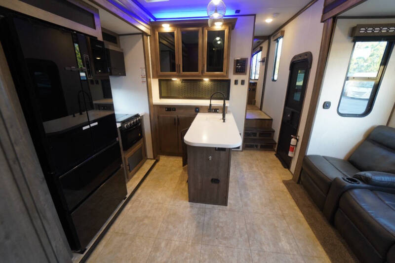 2022 F0REST RIVER ROGUE