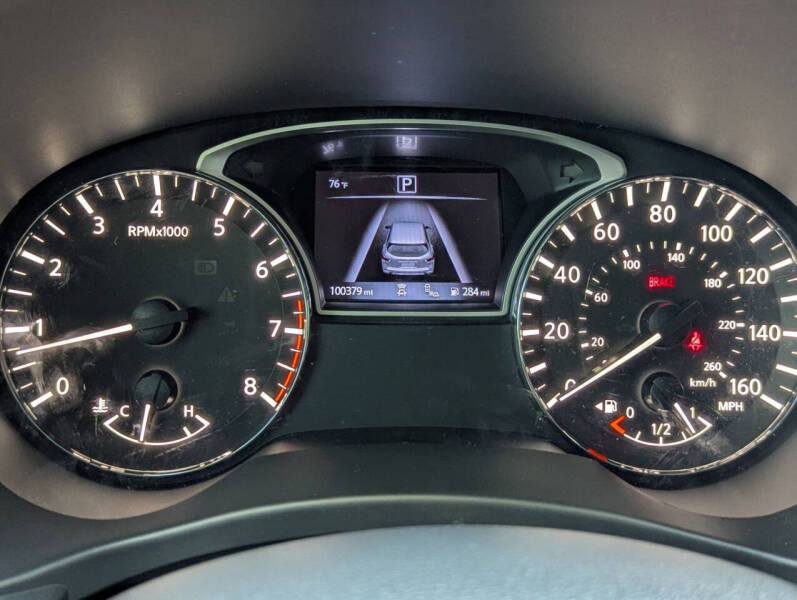 2020 Nissan Pathfinder SV