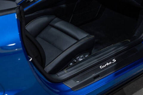 2017 Porsche 911 Turbo S