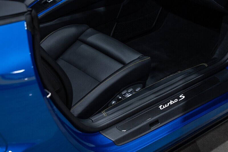 2017 Porsche 911 Turbo S