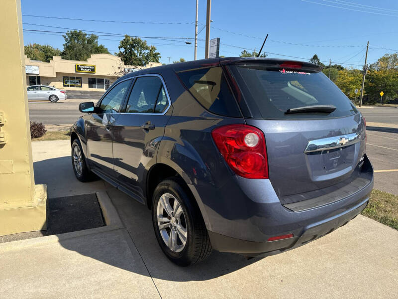 2014 Chevrolet Equinox LS photo 3