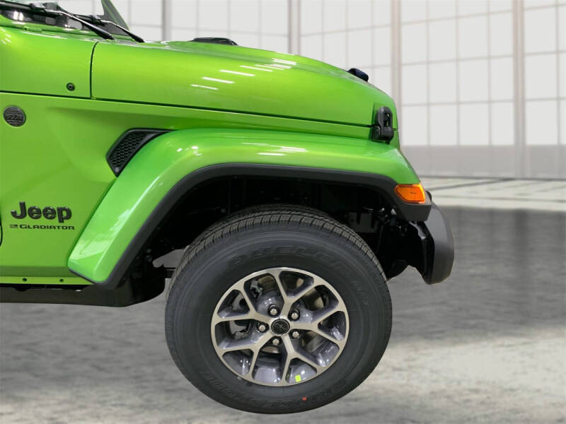 2026 Jeep Gladiator Sport S