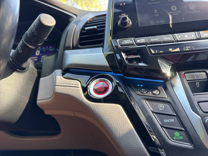 2019 Honda Odyssey Elite