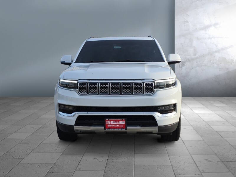 2022 Jeep Grand Wagoneer Series II