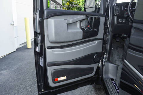 2021 GMC Savana 2500