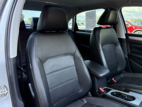 2019 Volkswagen Passat Wolfsburg