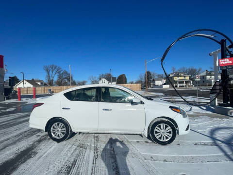 2019 Nissan Versa