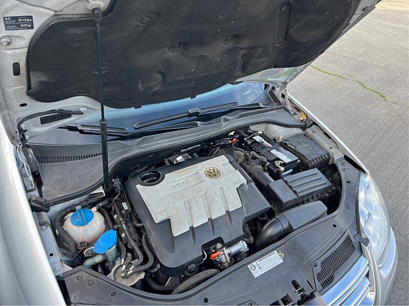 2009 Volkswagen Jetta SportWagen TDI