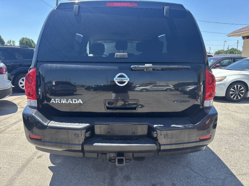 2013 Nissan Armada Platinum