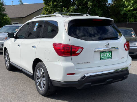 2018 Nissan Pathfinder S