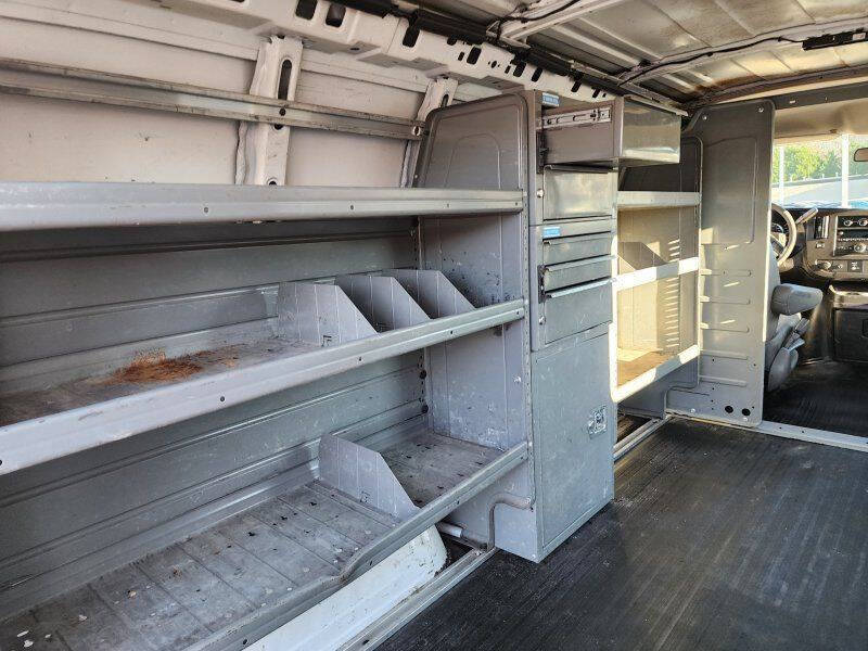 2017 GMC Savana 2500