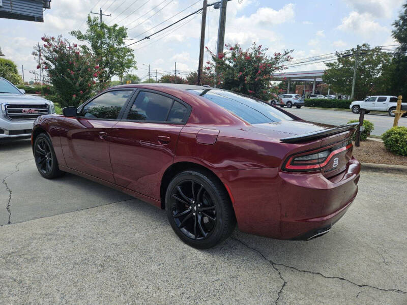 2018 Dodge Charger SXT