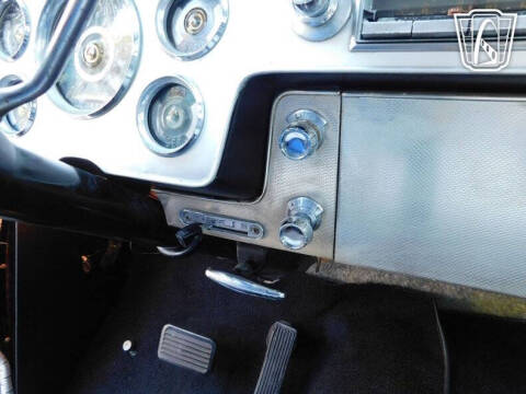 1957 Packard Clipper