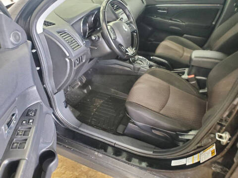 2017 Mitsubishi Outlander Sport ES