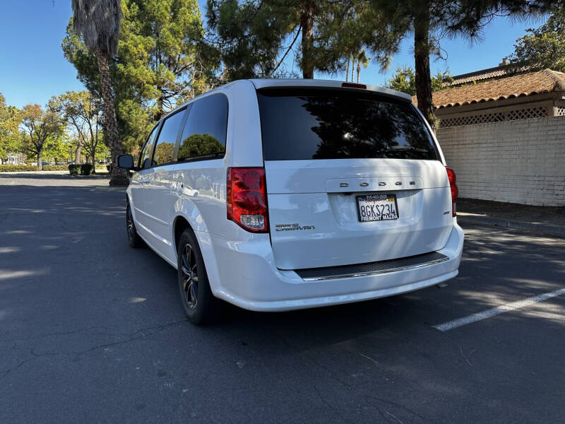 2017 Dodge Grand Caravan GT