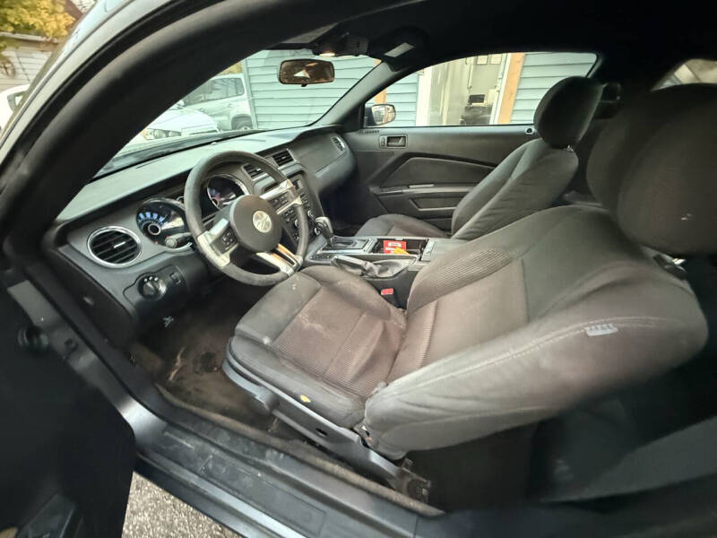 2013 Ford Mustang V6