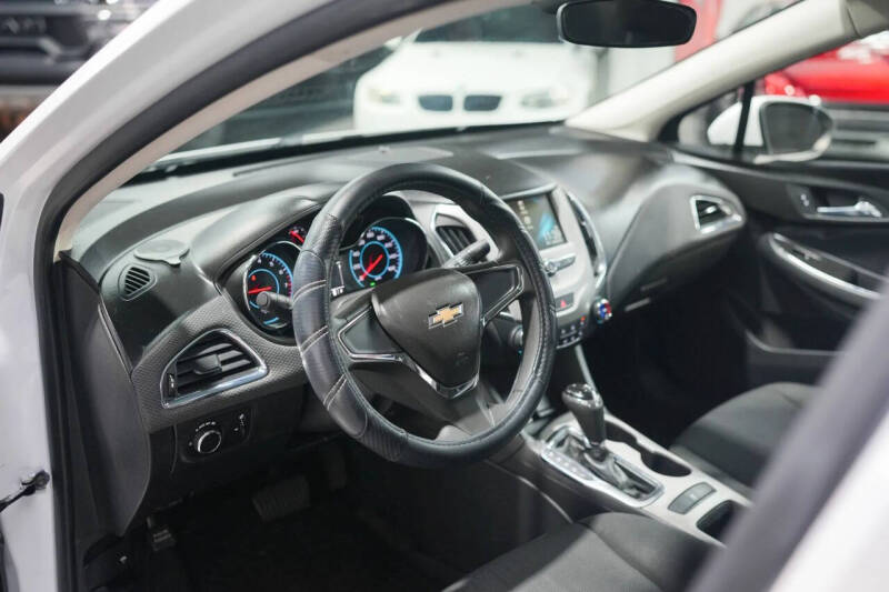 2016 Chevrolet Cruze LS Auto