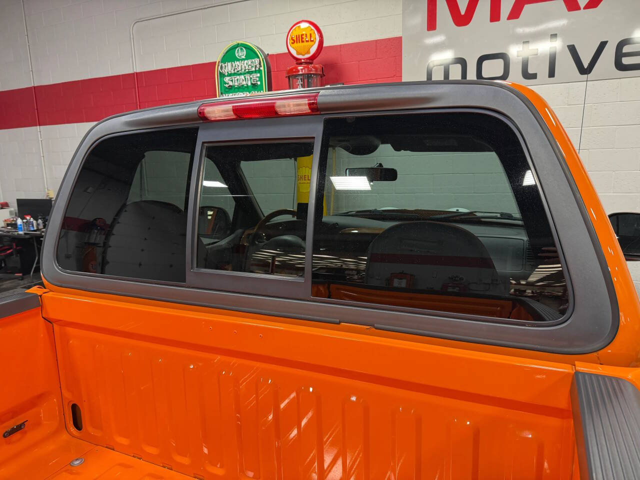 2003 Ford F-150 74