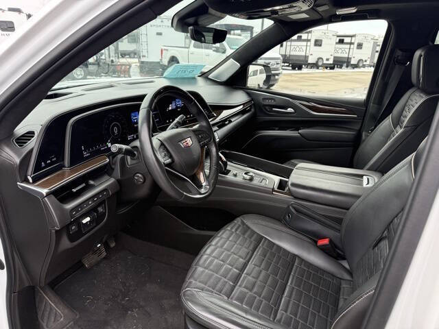 2023 Cadillac Escalade ESV Sport Platinum