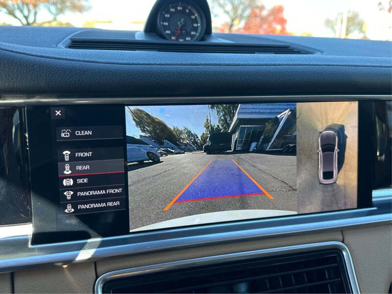 2019 Porsche Panamera 4S