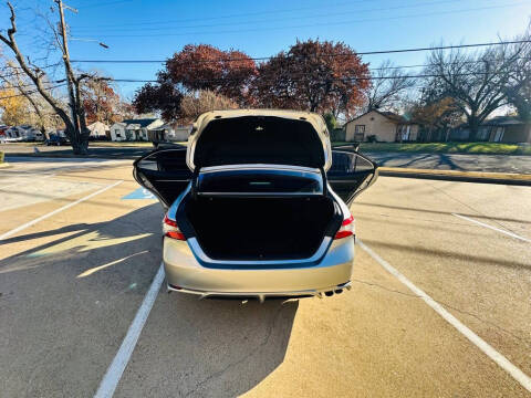 2019 Toyota Camry SE