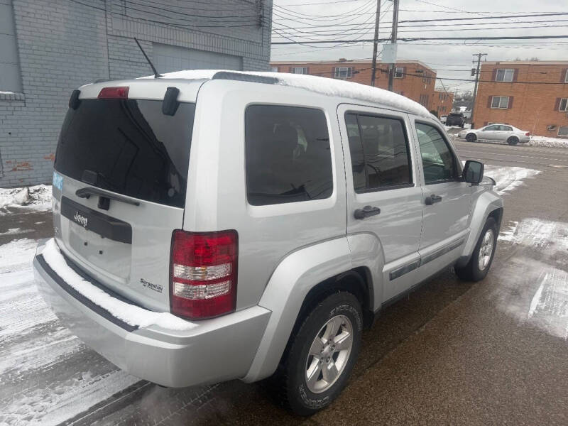 2010 Jeep Liberty Sport