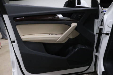 2020 Audi Q5 quattro Premium Plus 45 TFSI