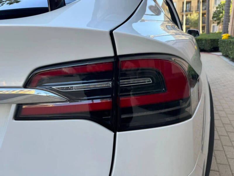 2021 Tesla Model X Long Range Plus