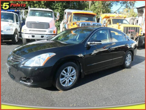 2012 Nissan Altima for sale at FIVE POINTS AUTO CENTER in Lebanon PA
