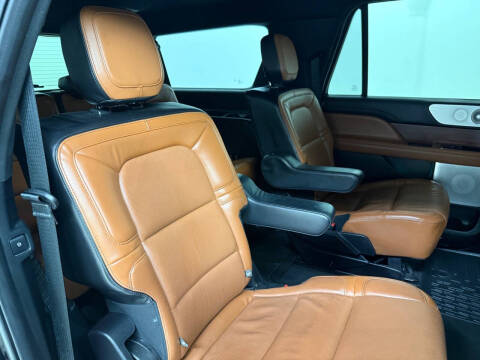 2021 Lincoln Navigator L Reserve