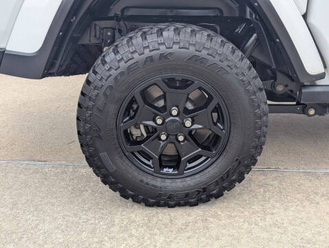 2022 Jeep Gladiator Willys