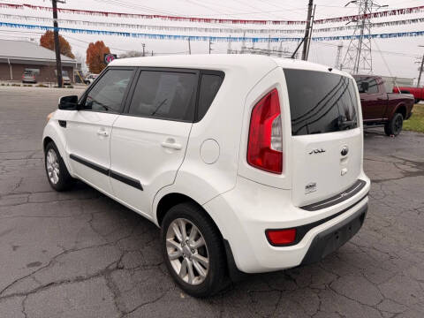 2013 Kia Soul +