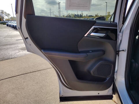 2023 Mitsubishi Outlander PHEV ES