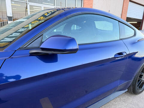 2015 Ford Mustang V6