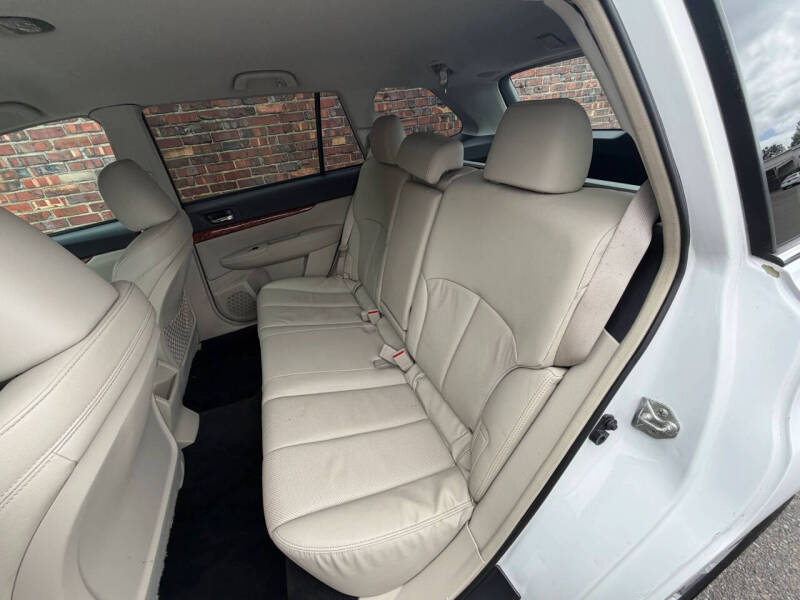 2011 Subaru Outback 2.5i Limited